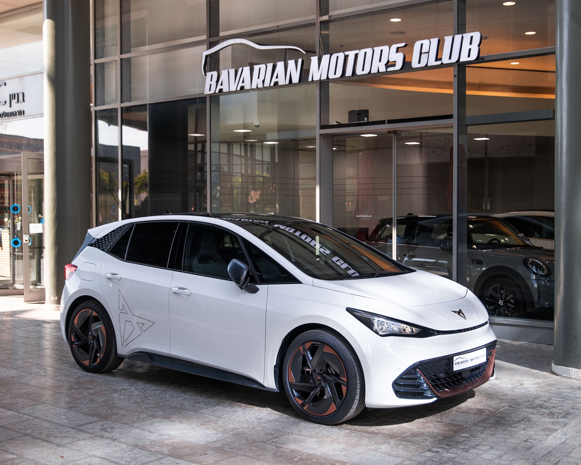 בוואריאן מוטורס