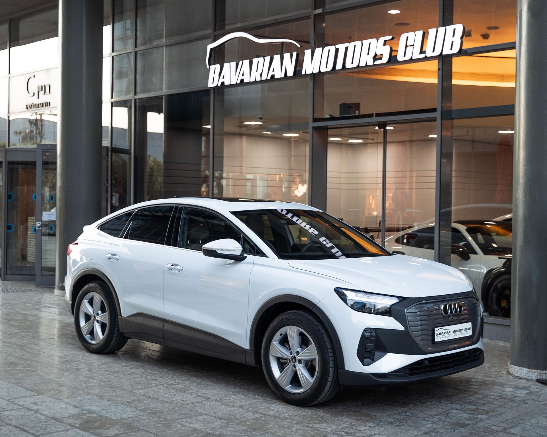 בוואריאן מוטורס