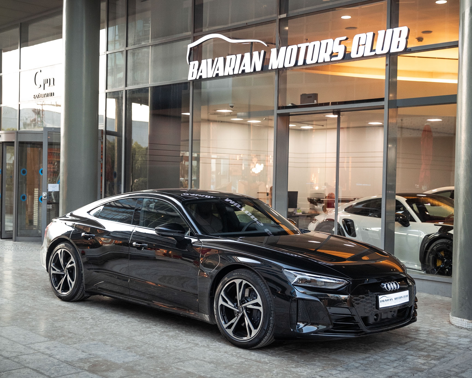 בוואריאן מוטורס