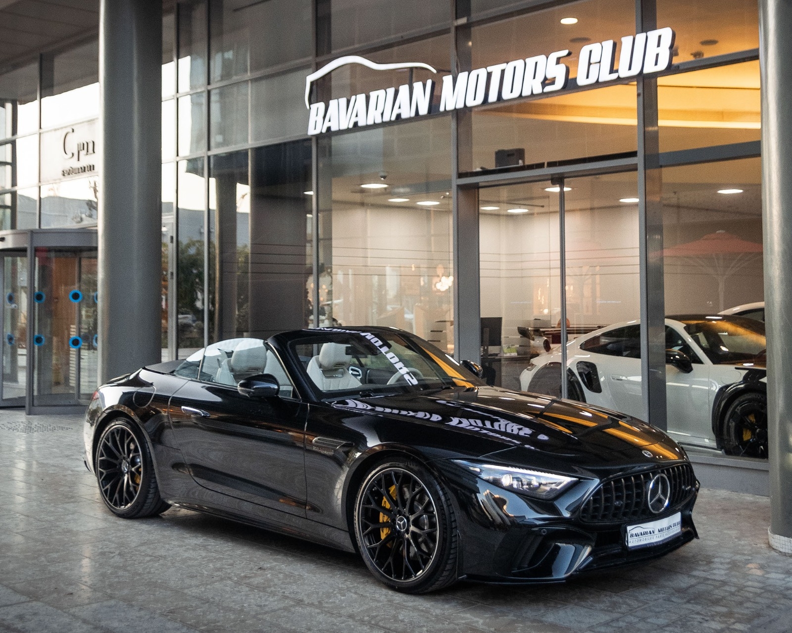 בוואריאן מוטורס