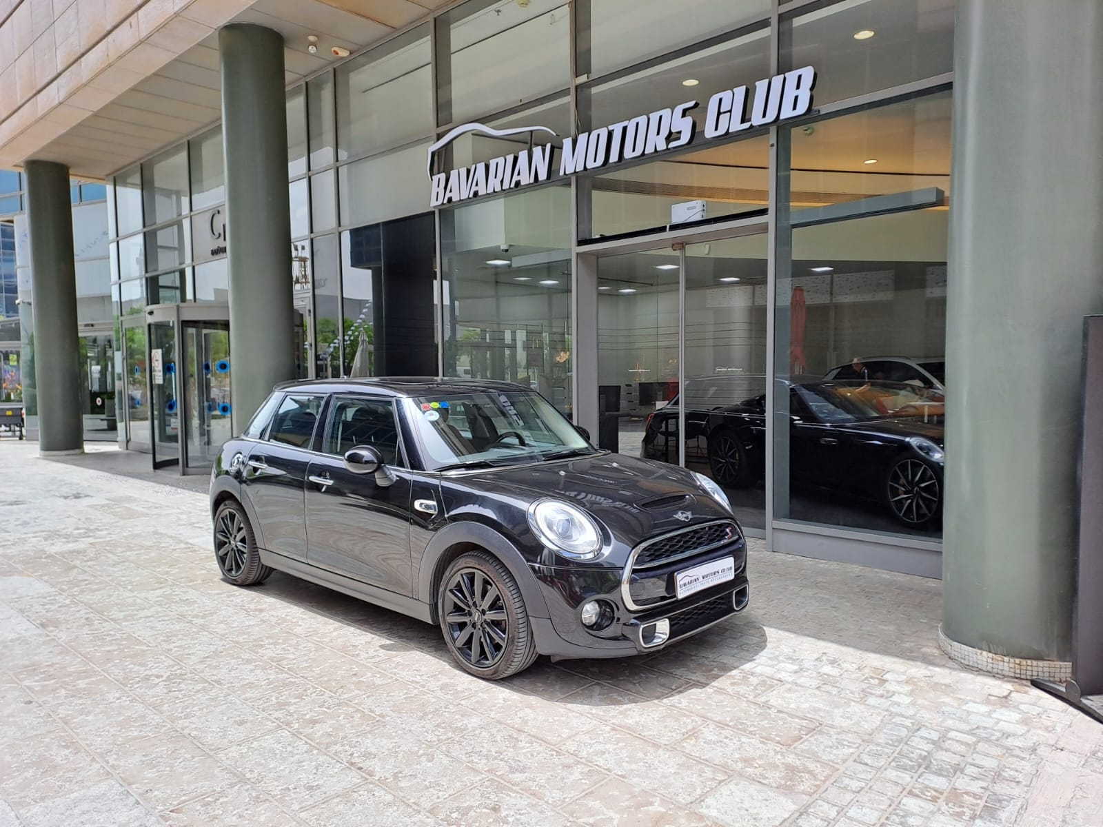 בוואריאן מוטורס