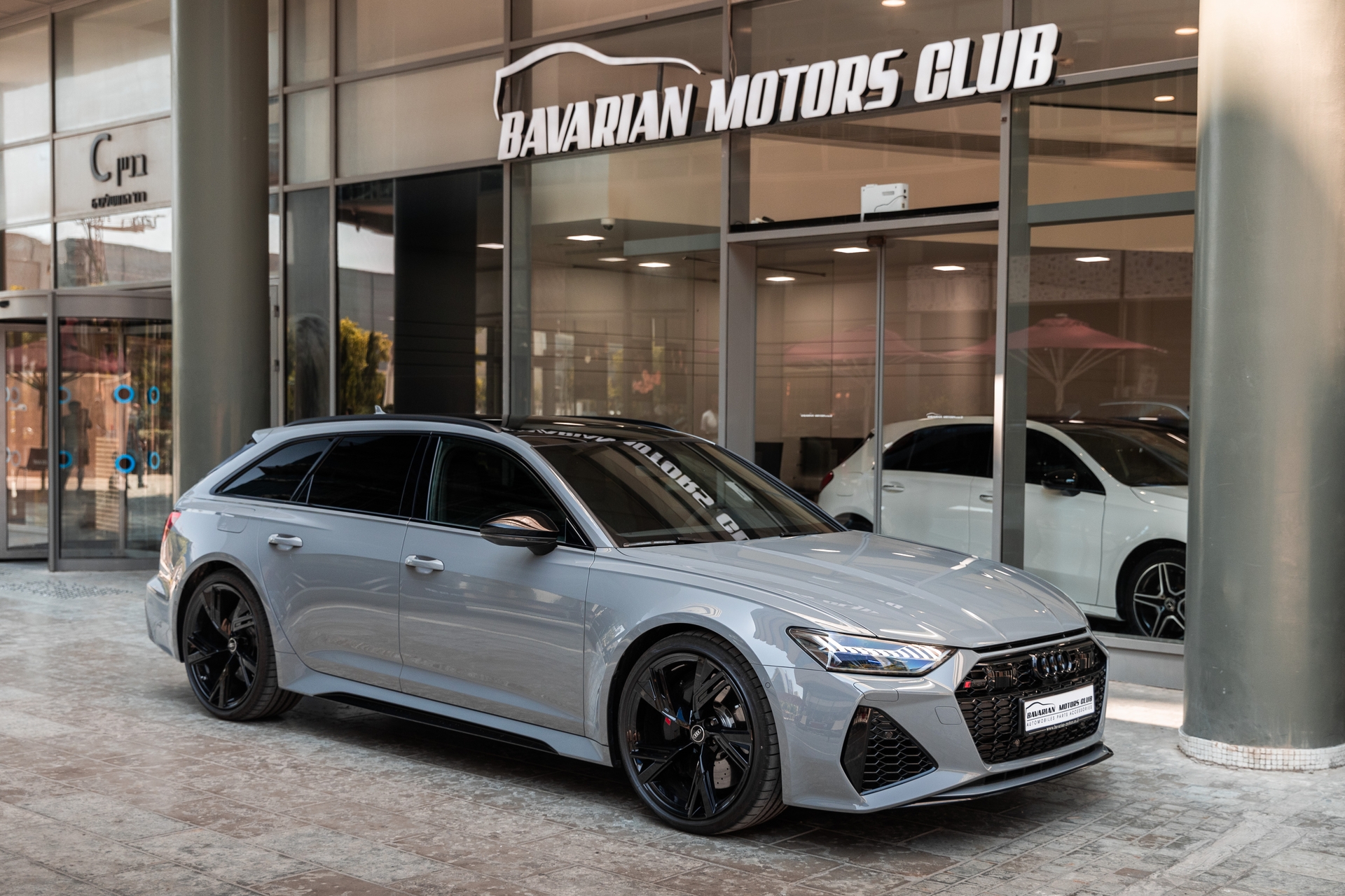 בוואריאן מוטורס