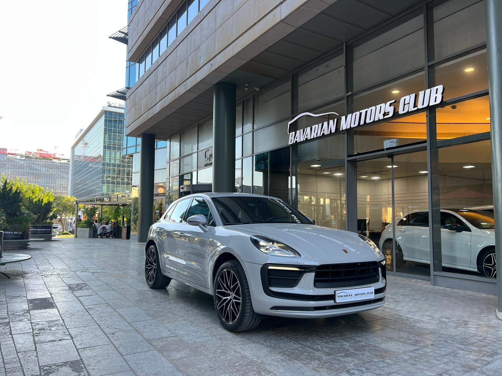 בוואריאן מוטורס