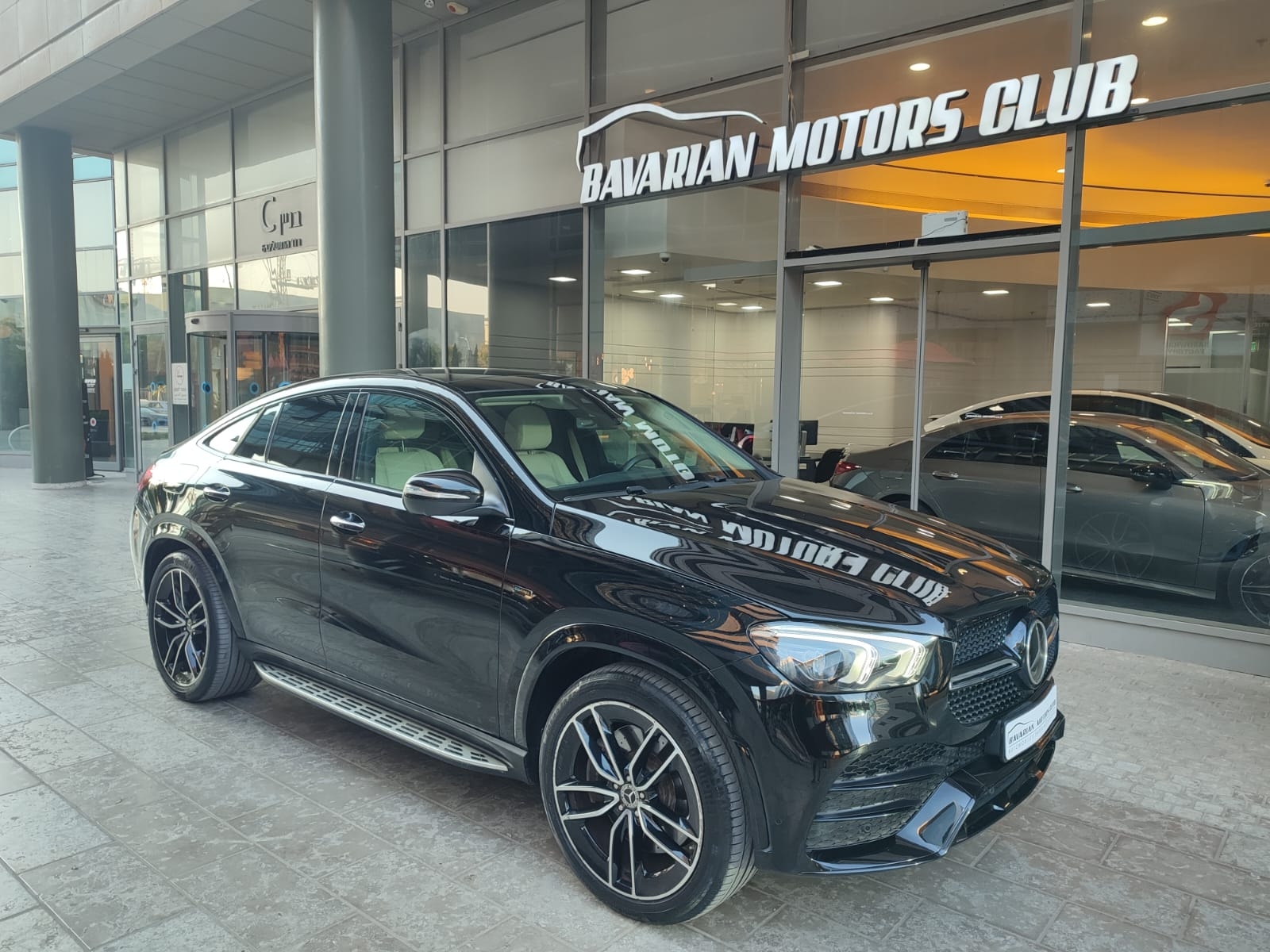 בוואריאן מוטורס