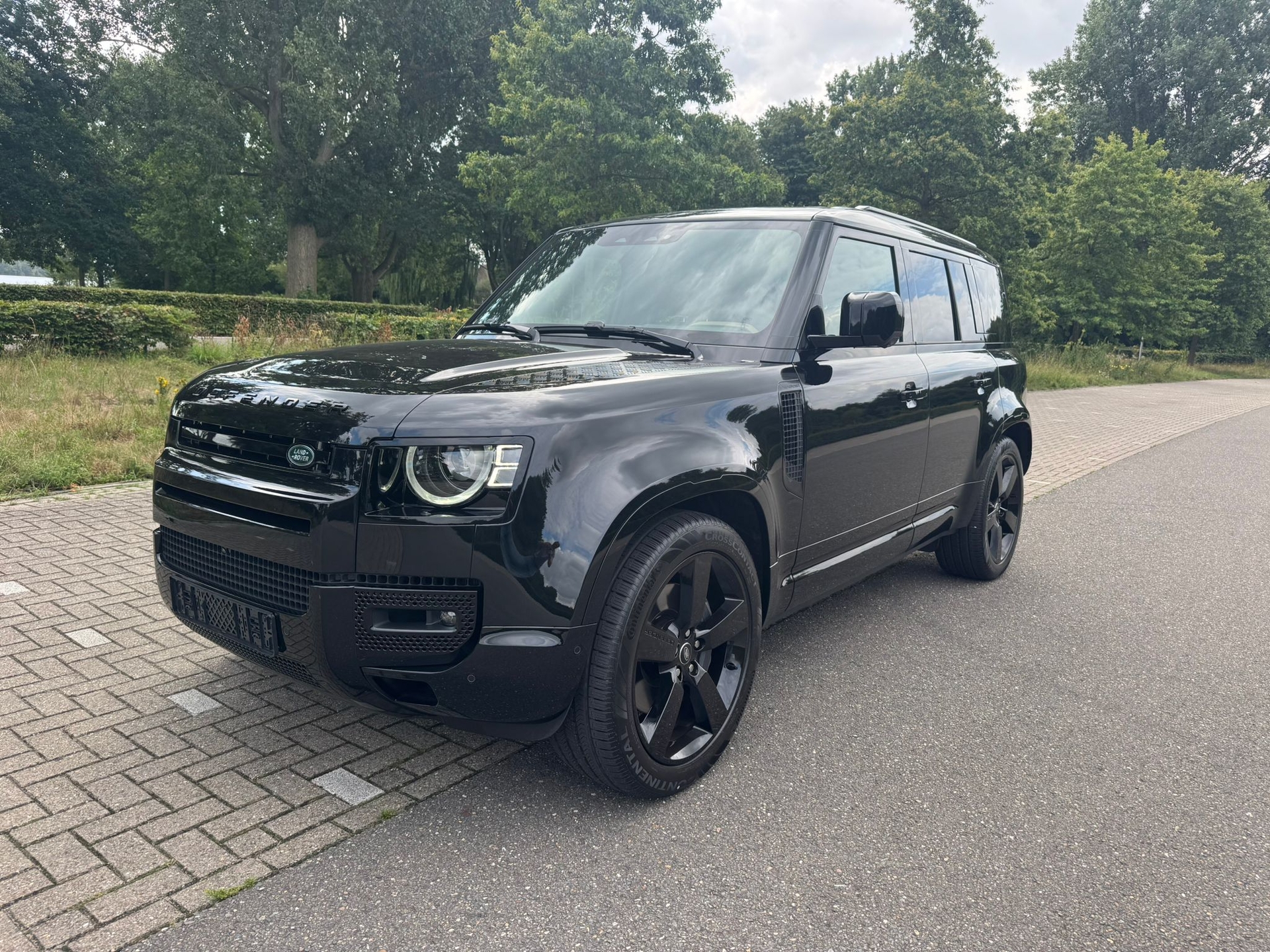 בוואריאן מוטורס