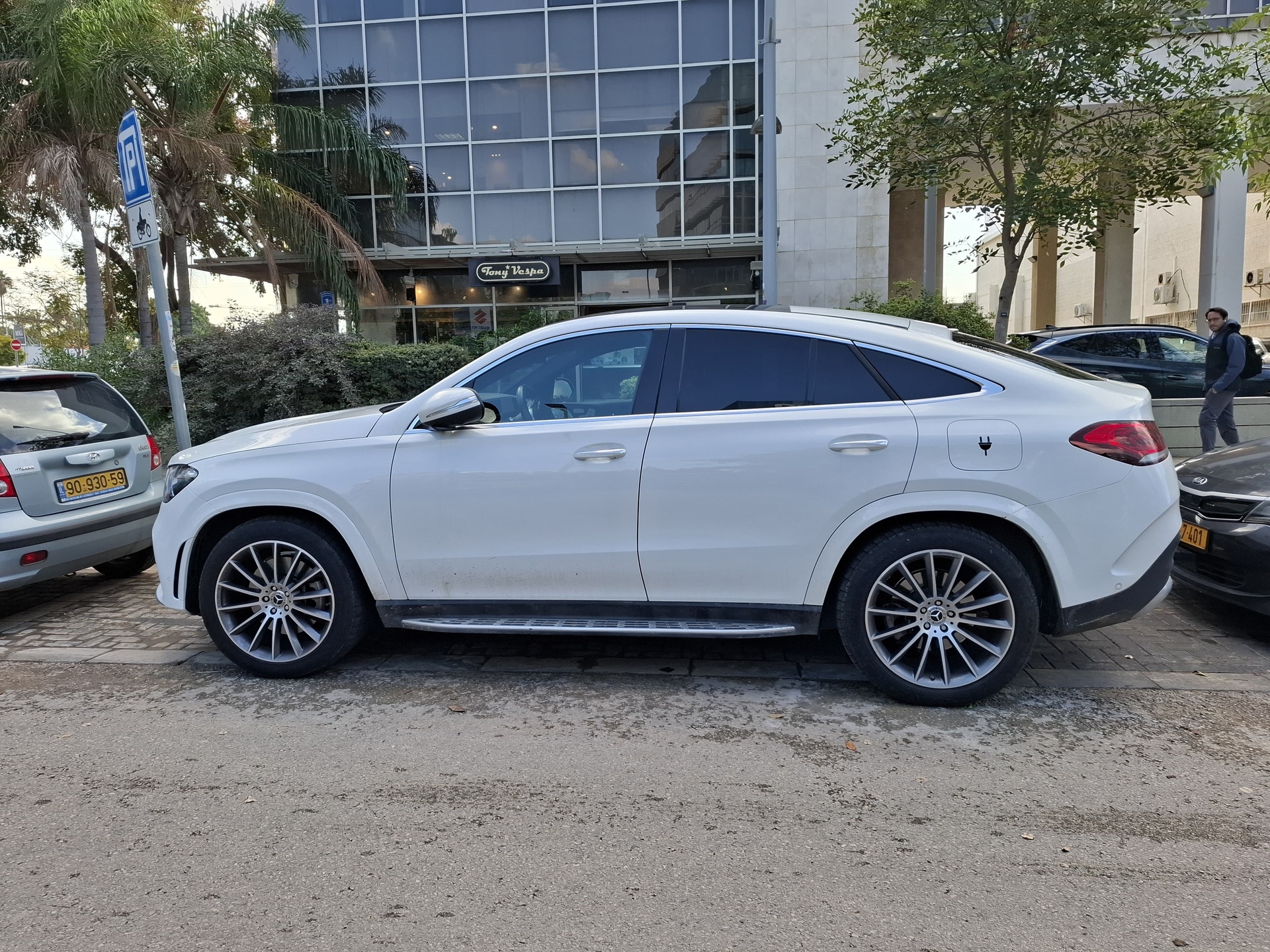 בוואריאן מוטורס