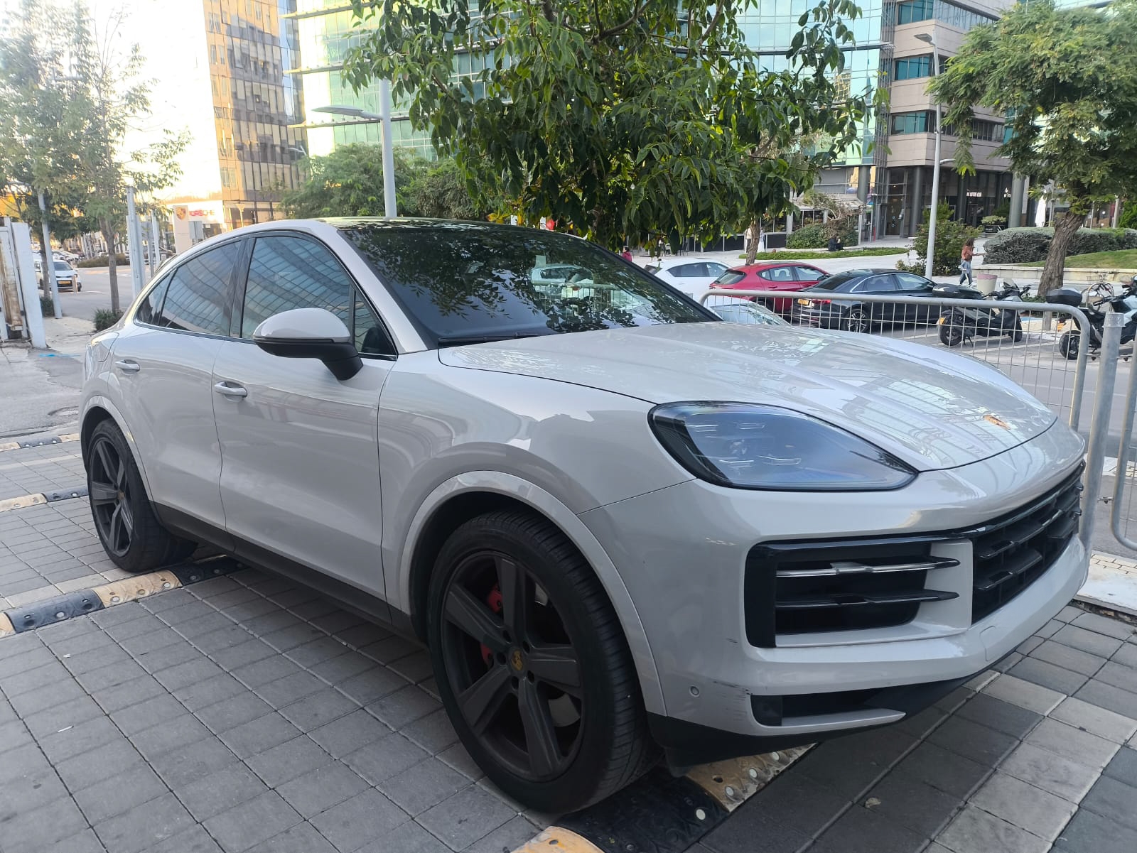 בוואריאן מוטורס