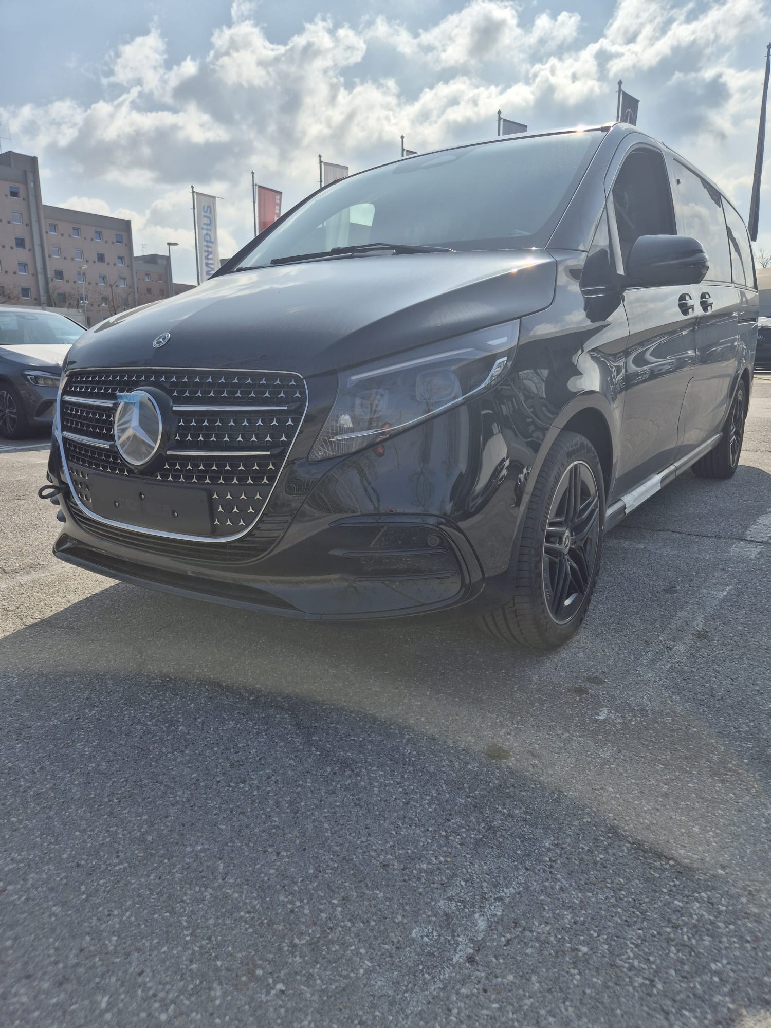 בוואריאן מוטורס