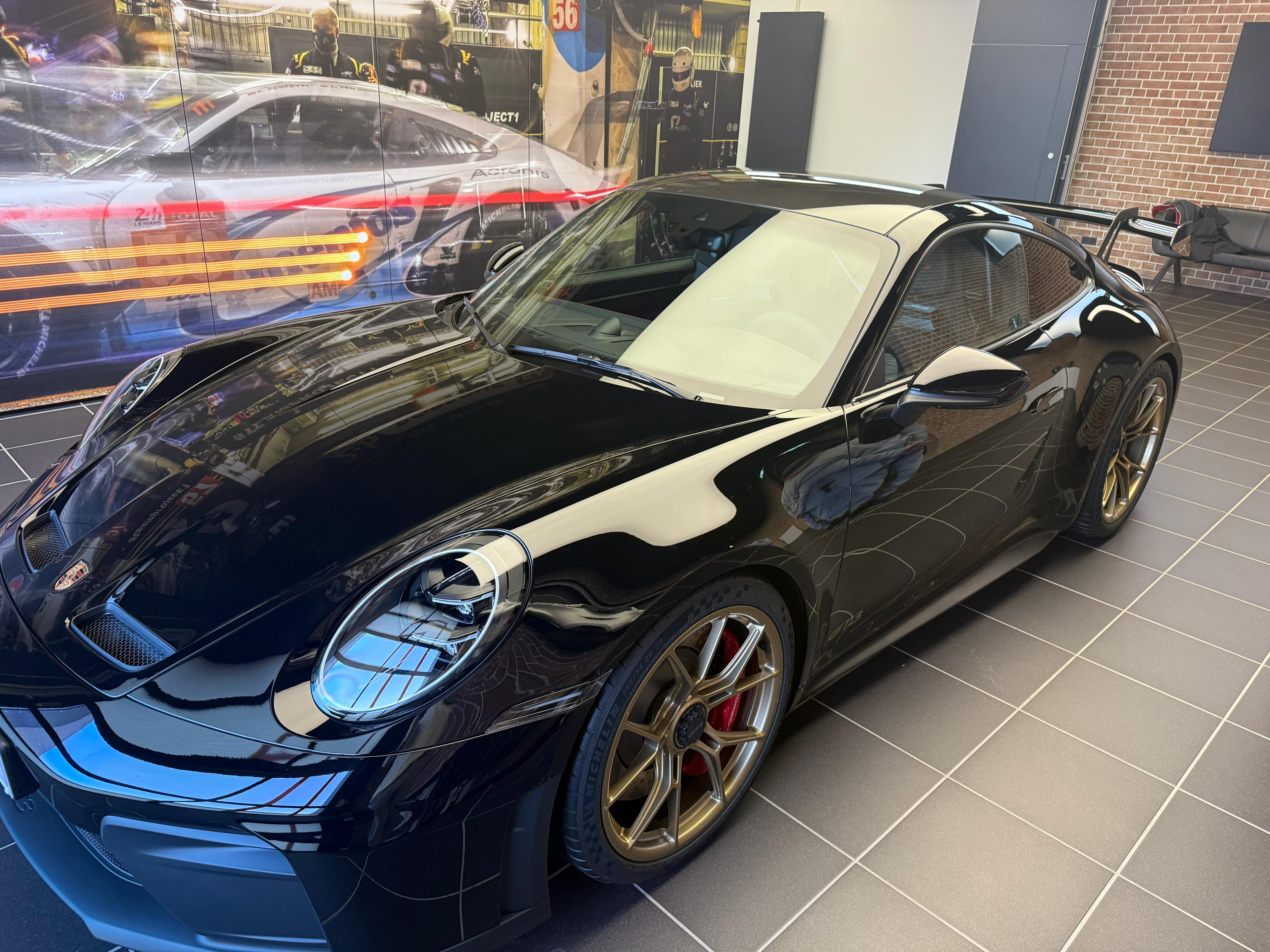 בוואריאן מוטורס